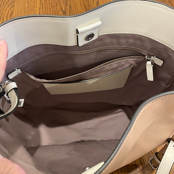 Mark Jacobs Hobo Bag - Picture 4 of 8